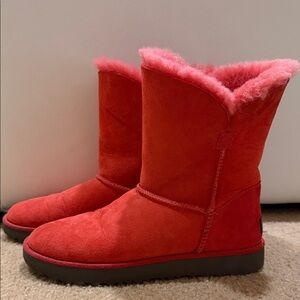 Women's Red Suede Ugg Boots NWOT